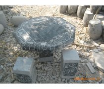 【伟通雕塑产品供应石雕大理石石桌子石凳子加工定制大理石石桌石凳景观雕塑